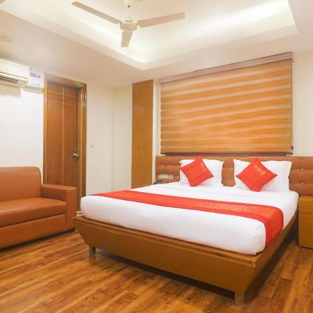 Hotel Sizzling Starr Νέο Δελχί Εξωτερικό φωτογραφία