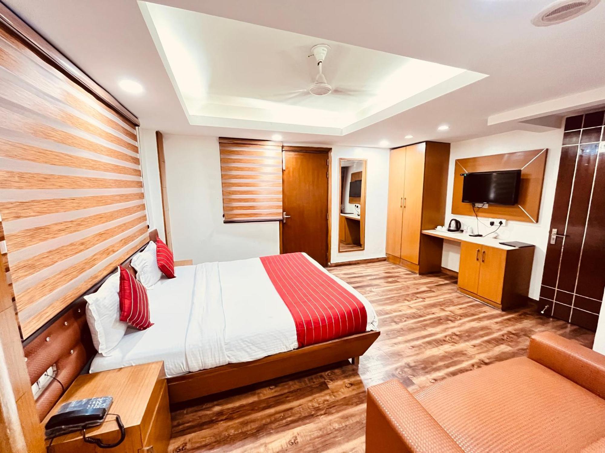 Hotel Sizzling Starr Νέο Δελχί Εξωτερικό φωτογραφία