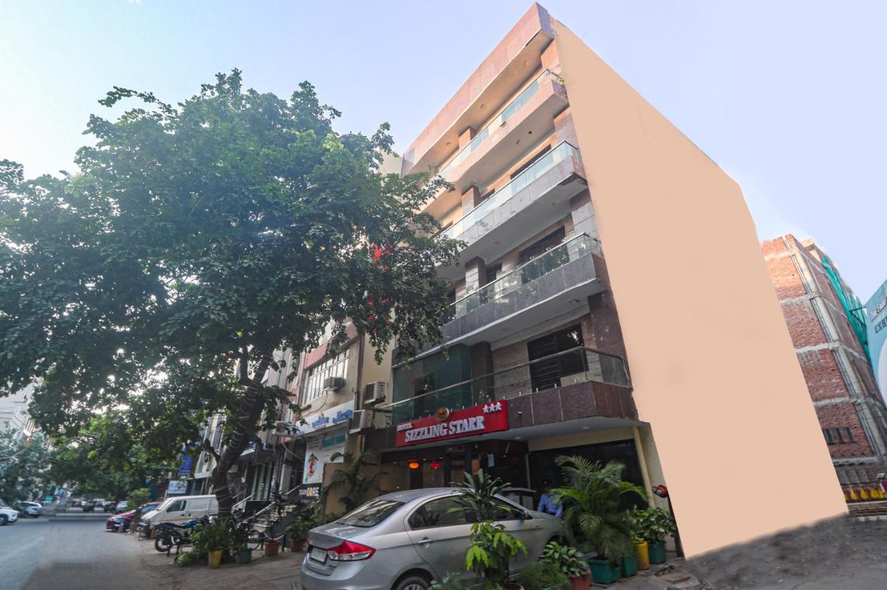 Hotel Sizzling Starr Νέο Δελχί Εξωτερικό φωτογραφία