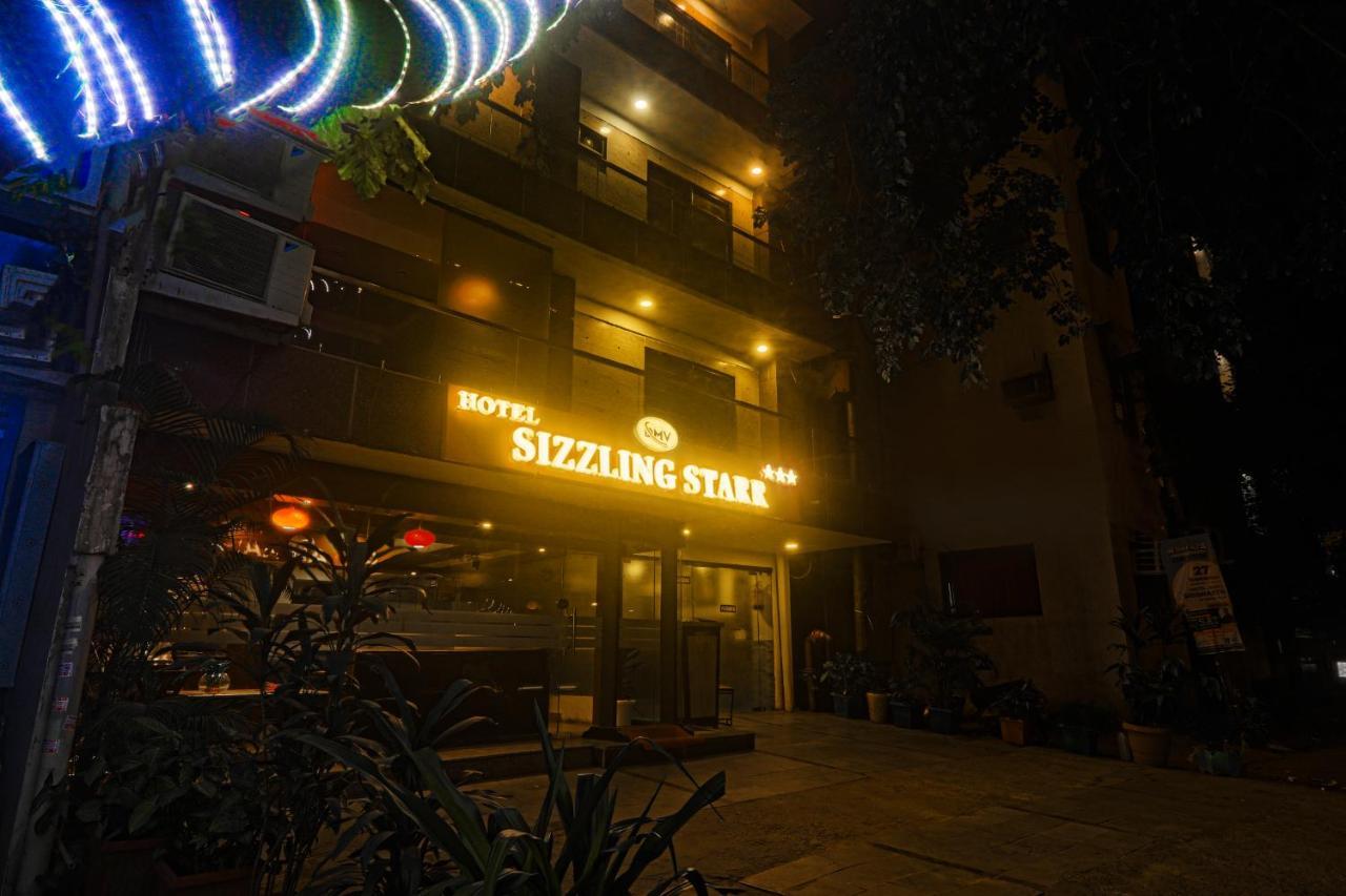 Hotel Sizzling Starr Νέο Δελχί Εξωτερικό φωτογραφία