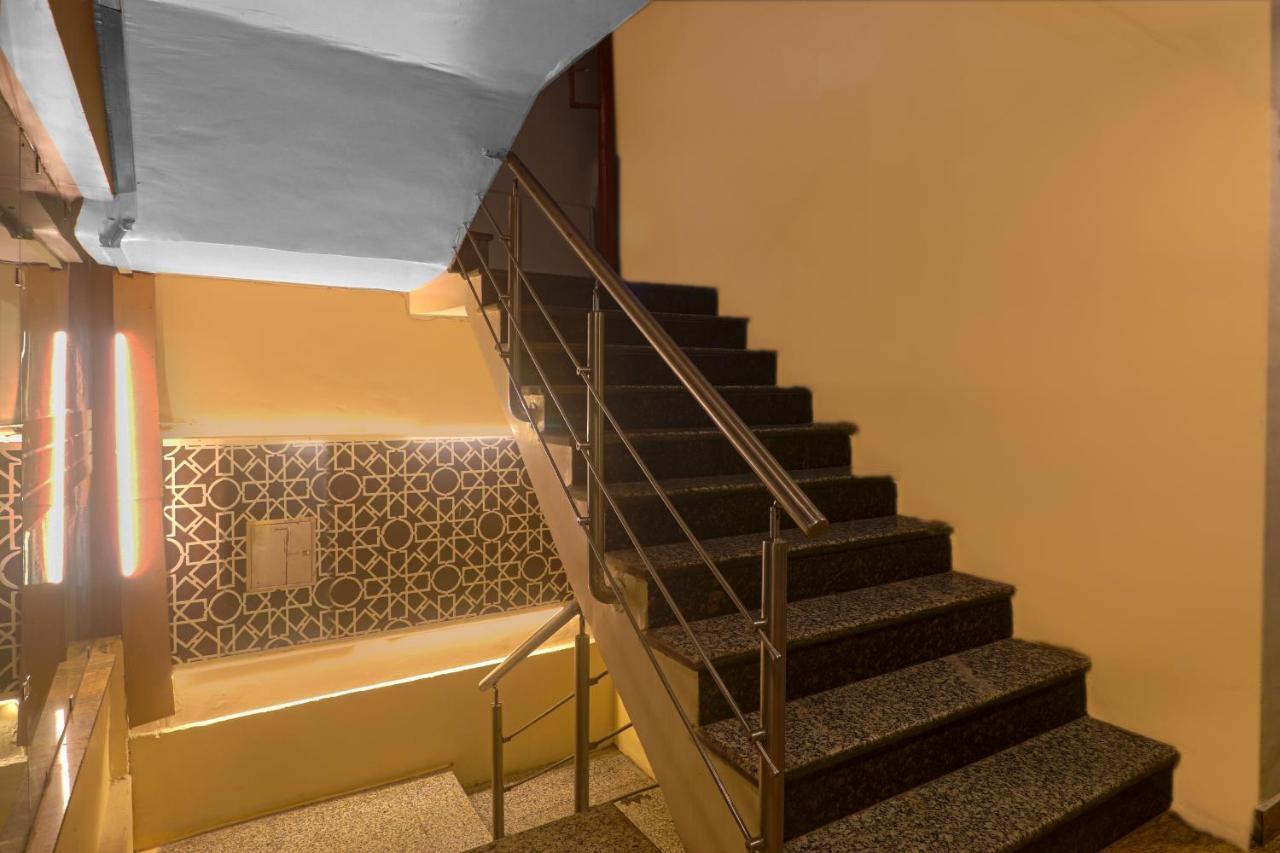 Hotel Sizzling Starr Νέο Δελχί Εξωτερικό φωτογραφία