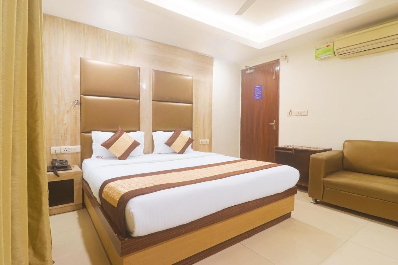 Hotel Sizzling Starr Νέο Δελχί Εξωτερικό φωτογραφία